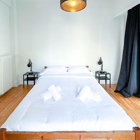 Family Two Bedroom Apartment Benaki アテネ エクステリア 写真