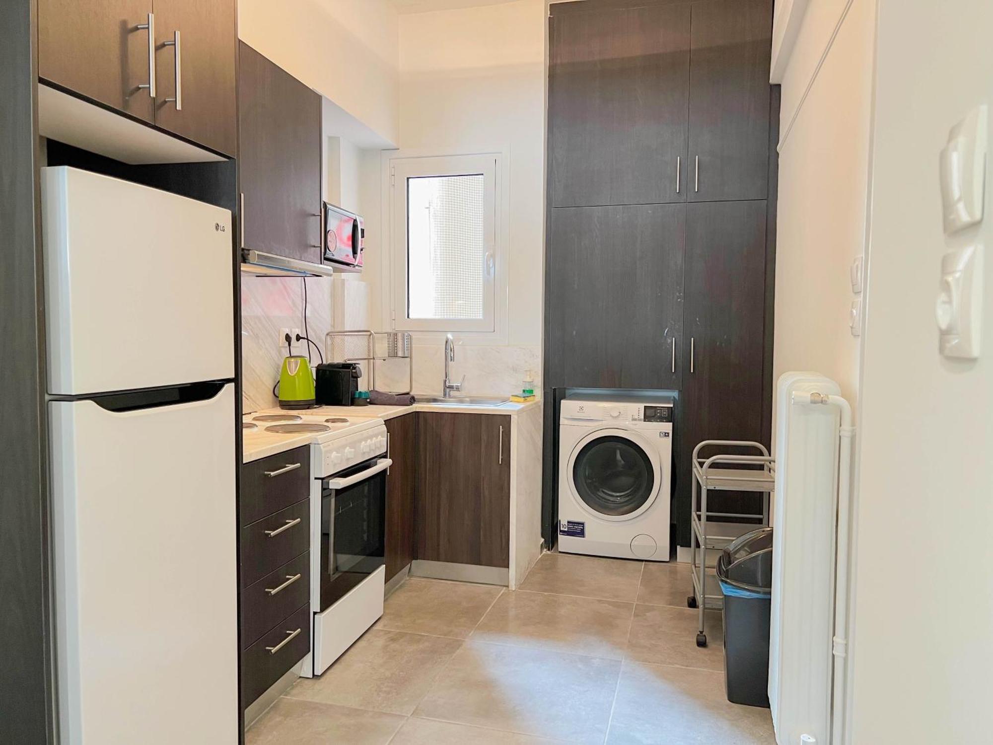 Family Two Bedroom Apartment Benaki アテネ エクステリア 写真