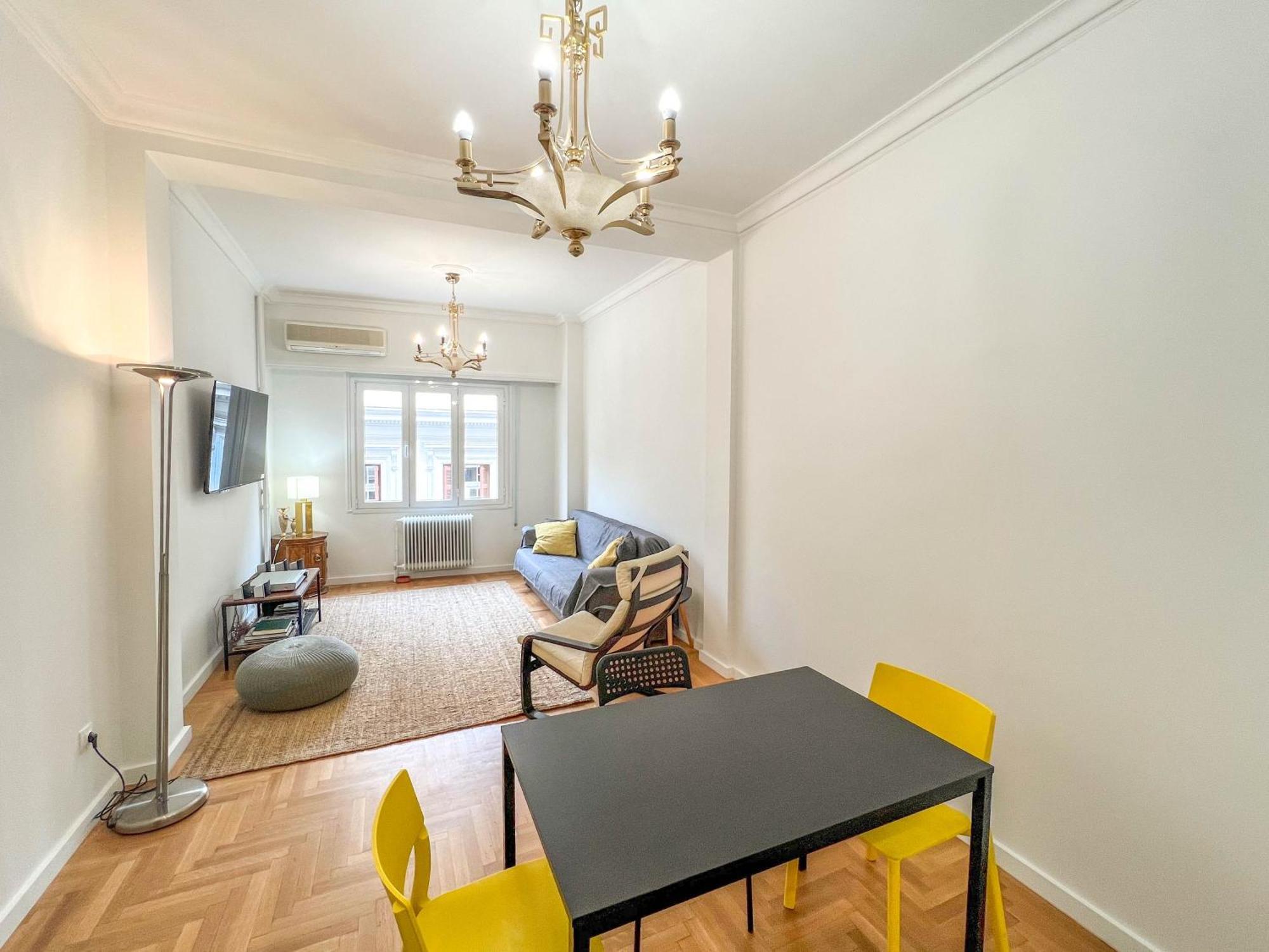 Family Two Bedroom Apartment Benaki アテネ エクステリア 写真